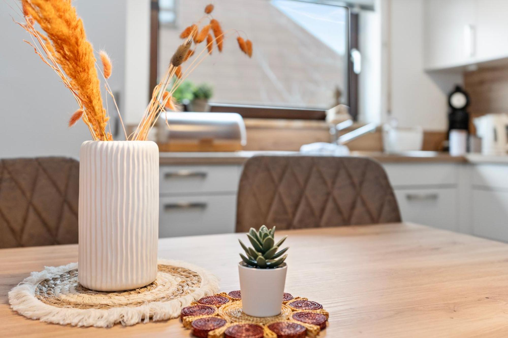 Anytime - Ferienwohnung Tina In Friedrichshafen Am Bodensee Εξωτερικό φωτογραφία
